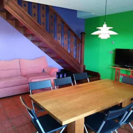 Rurales Cantarranes Apartman