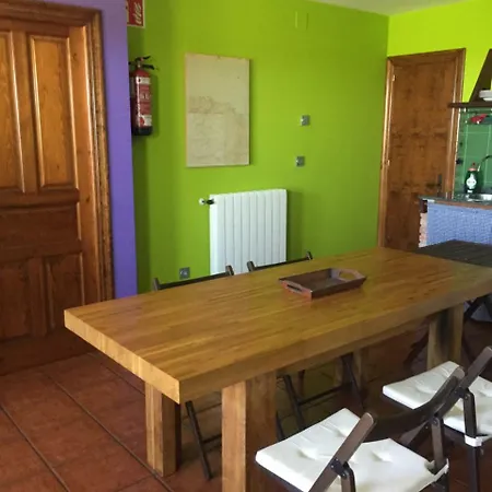 Rurales Cantarranes Apartman